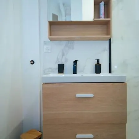 Apartment Chic & Cosy, Hyper Centre, Proximite Plage, Centre
